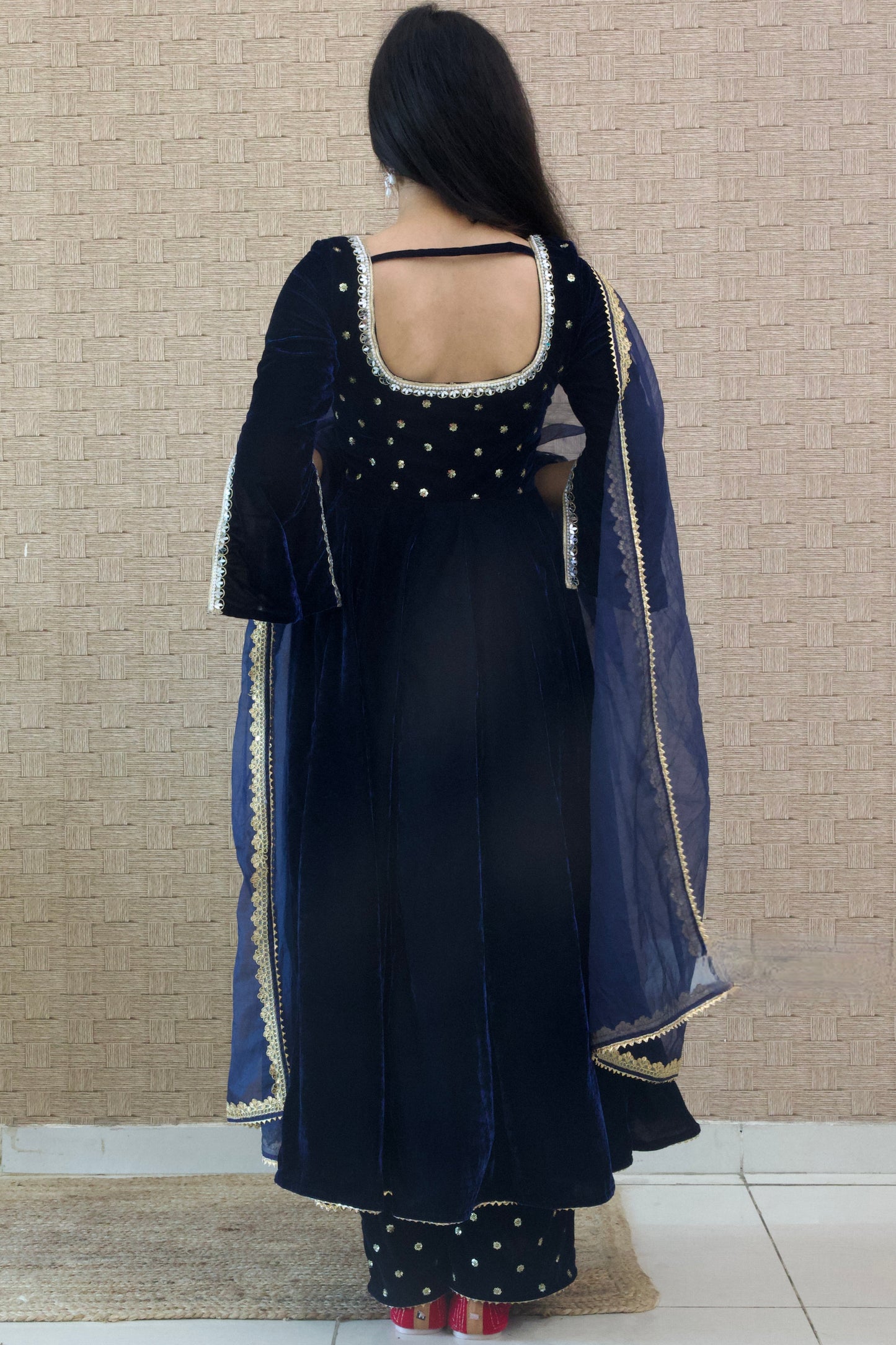 Navy Blue Velvet Embroidered Anarkali se