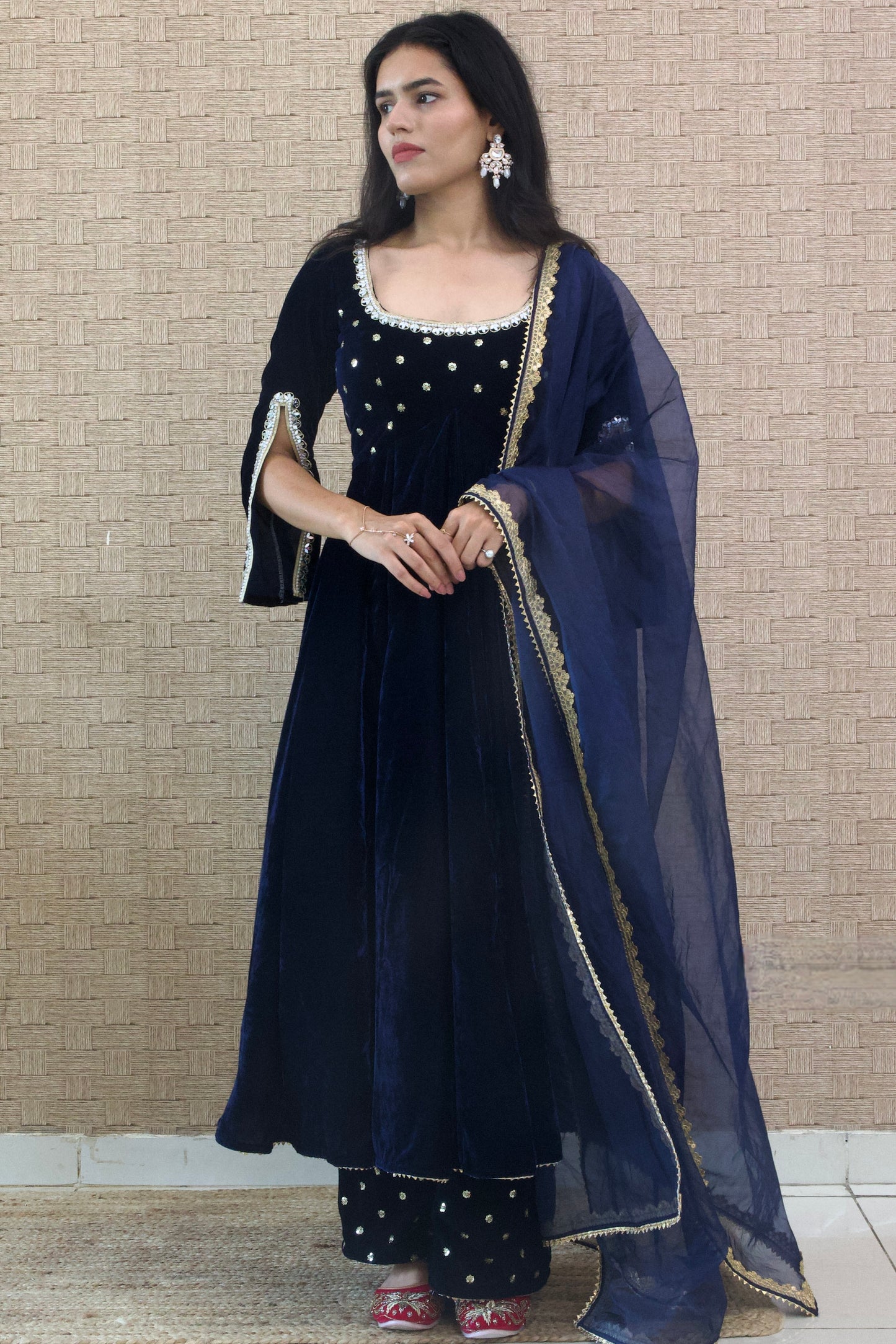 Navy Blue Velvet Embroidered Anarkali se