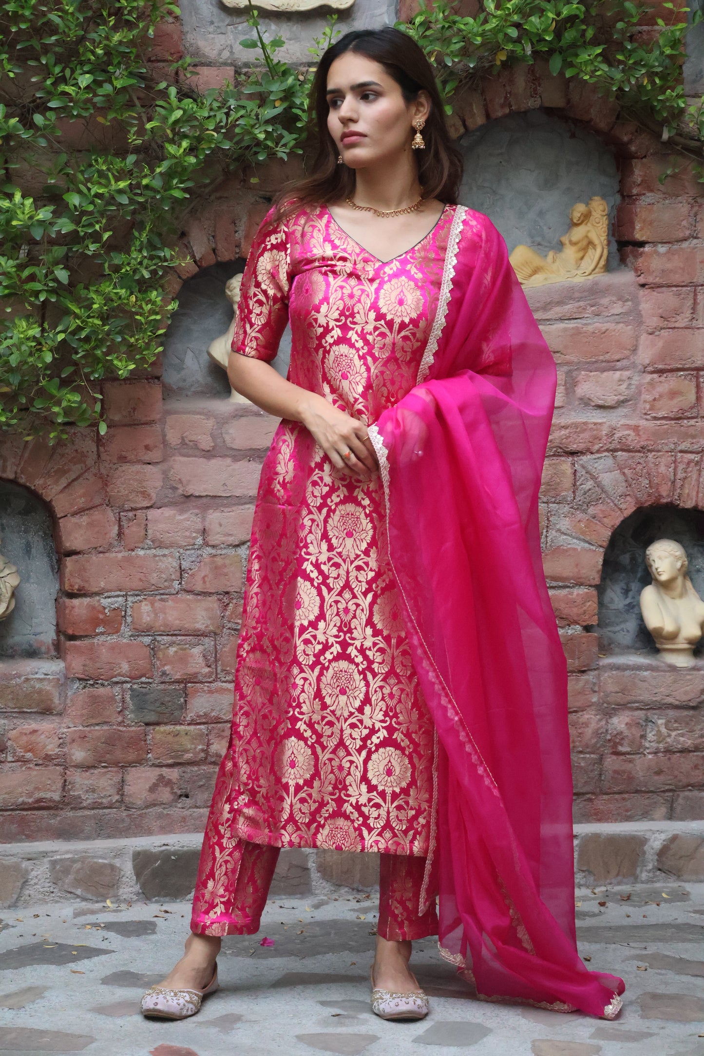 Pink Brocade Kurta Set