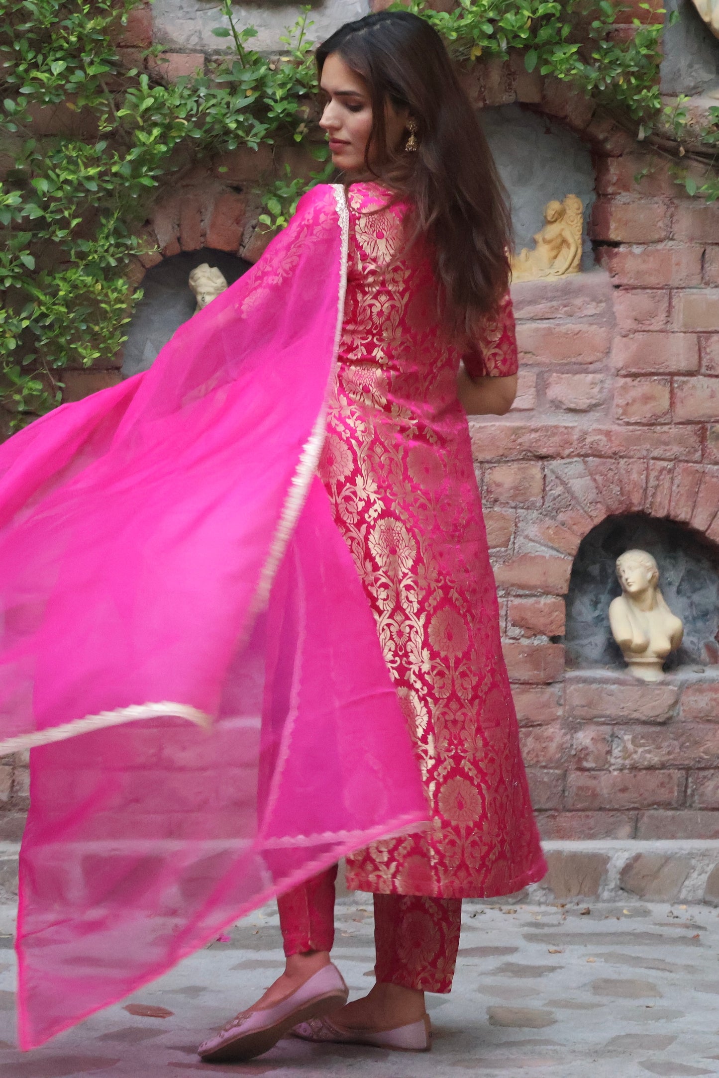 Pink Brocade Kurta Set